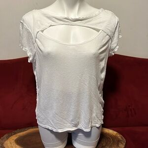 We the Free super cute tee